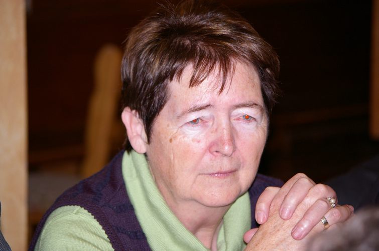 Mina 80.Geburtstag 086.JPG